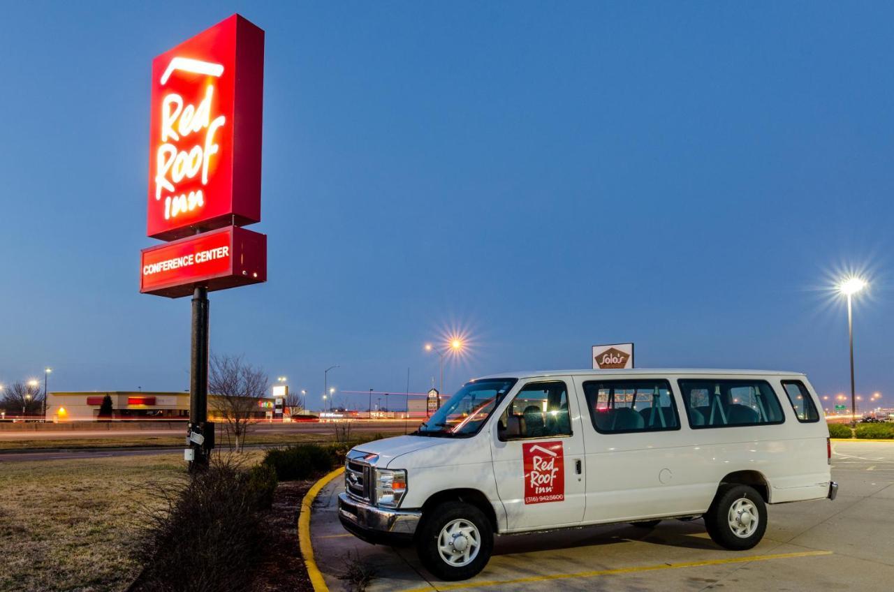 Red Roof Inn & Conference Center Wichita Airport Exterior photo